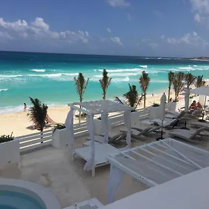 Estudios Yalmakan Apartment Cancun